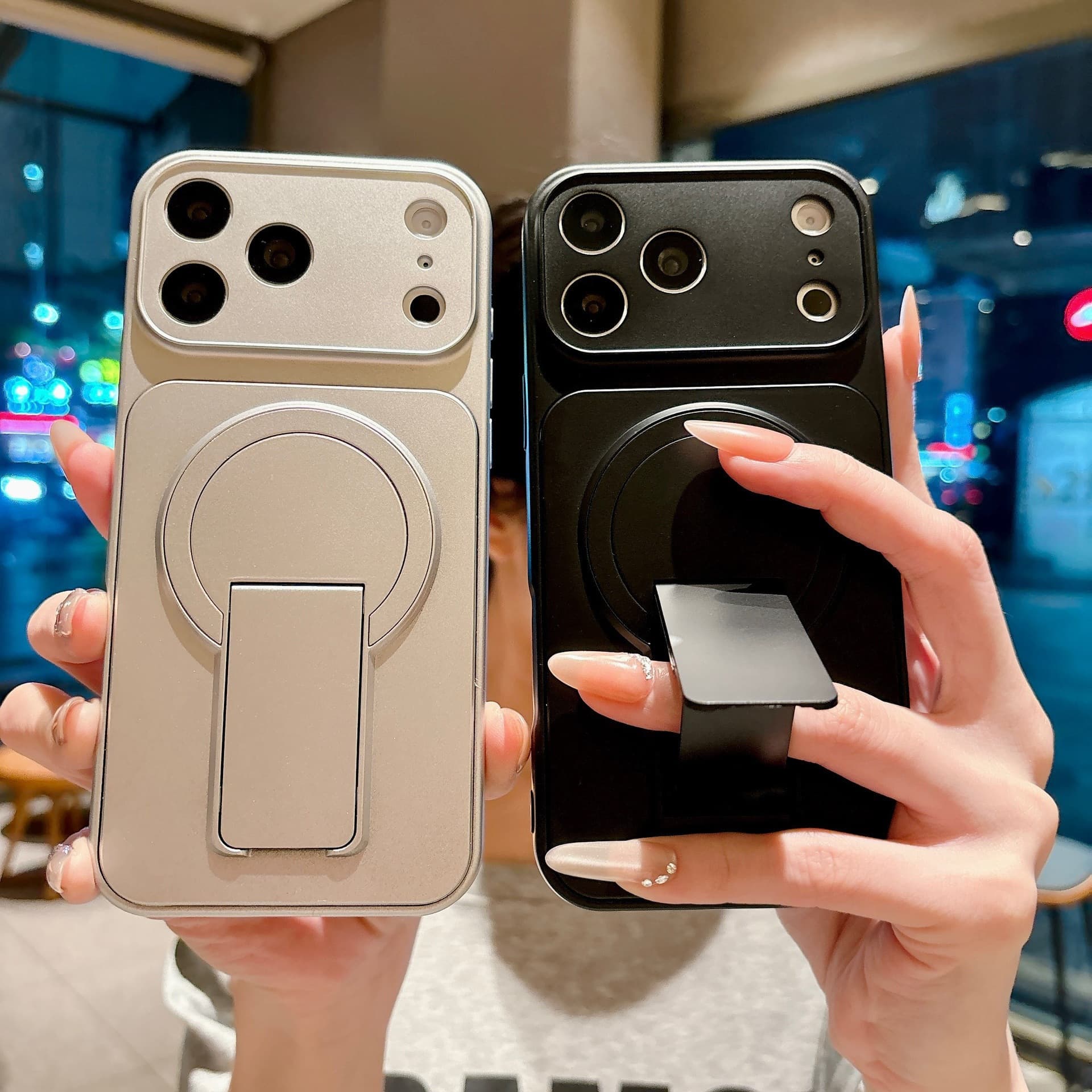 Suitable for Apple 17 promax mobile phone case 16 magnetic iPhone 15 stand instantly changes to 17 electroplated frame 14 anti-fall