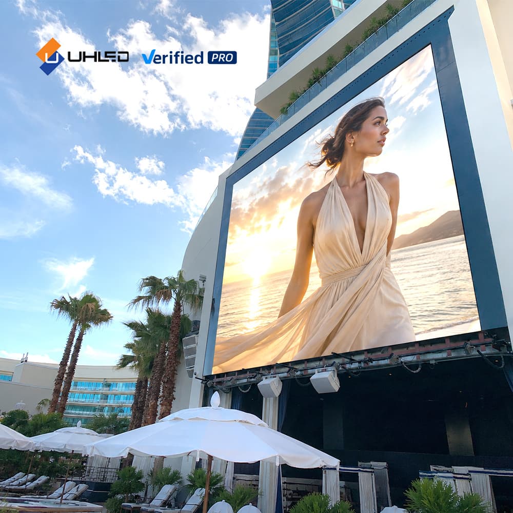 Outdoor Aluminum-Base LED Display High-Definition Waterproof Large Advertising Screen Outdoor Full-Color Screen