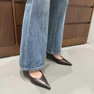 2026 Spring New French Pointed Toe Shallow Mouth High Heel Shoes for Women Professional Thin Heel V-Mouth Slip-On High Heel Shoes