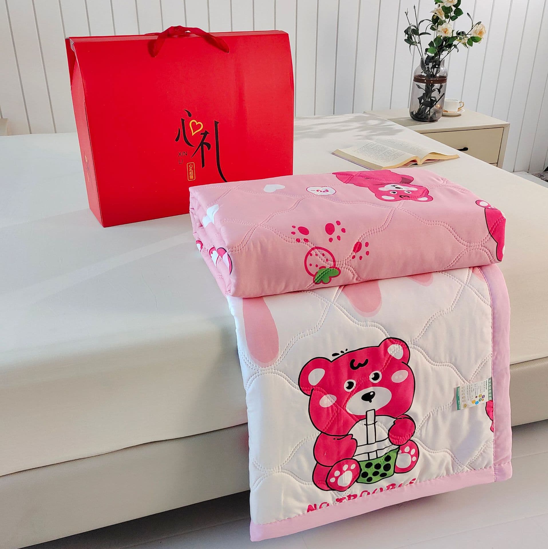 Summer Quilt Air Conditioning Quilt Summer Quilt Gift Opening Promotion Gift Thin Quilt Wholesale Washable Live Running Volume