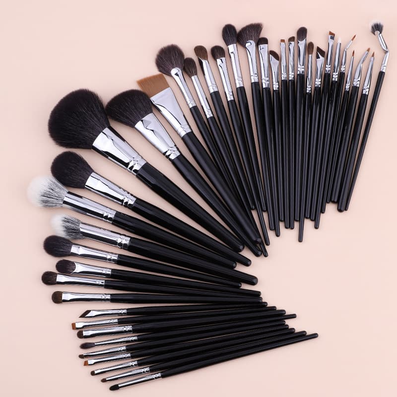 Spot obsidian black 45 pieces Cangzhou animal hair makeup brush single loose powder brush contour brush eyeliner brush beauty tool