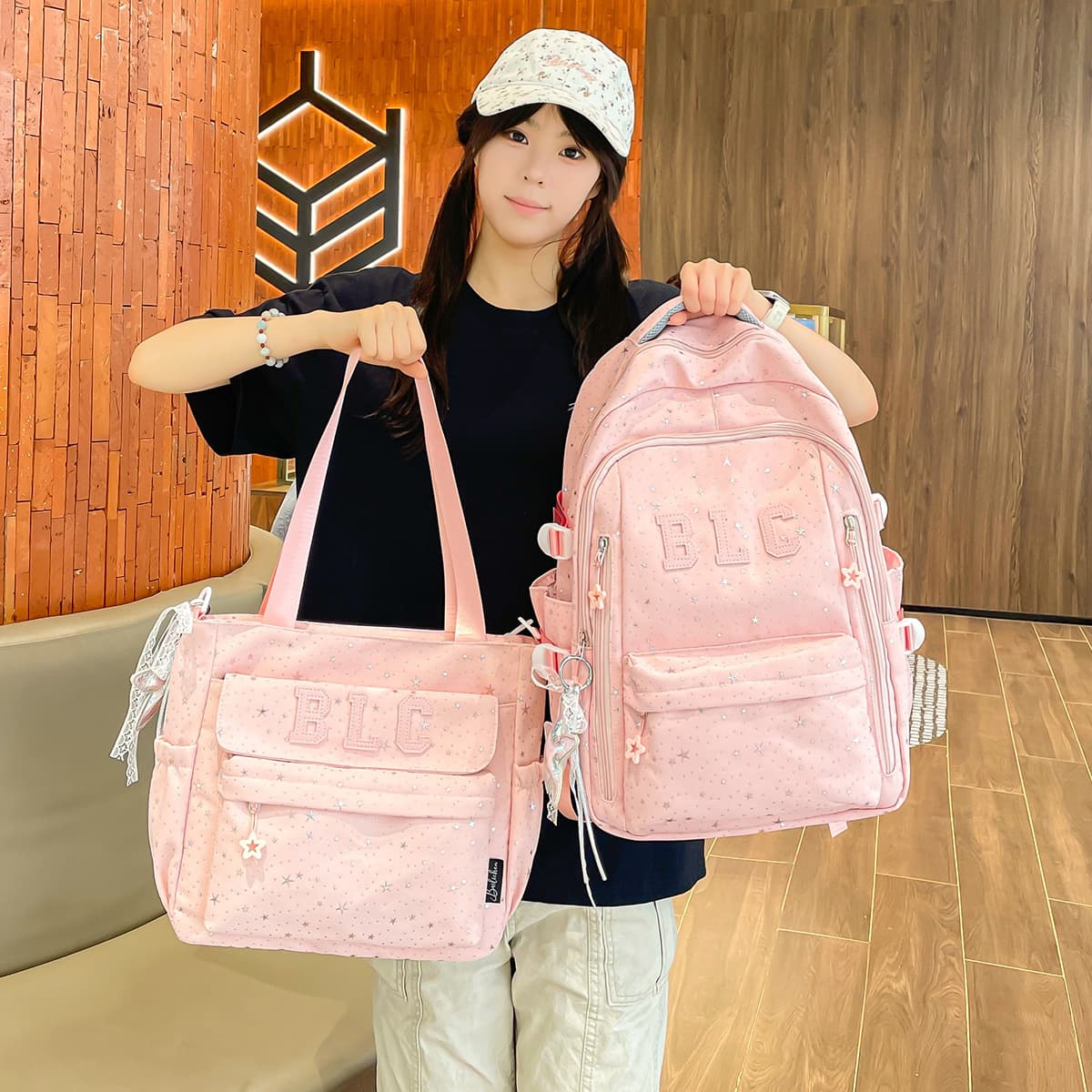 2026 New Stylish Backpack for Middle School Girls, Unique Star Design, Large Capacity Laptop Backpack for High School Students