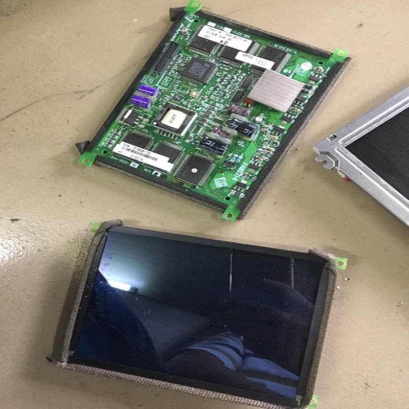 Brand new LCD display EL320.240.36 in stock, price negotiable, direct purchase without shipping