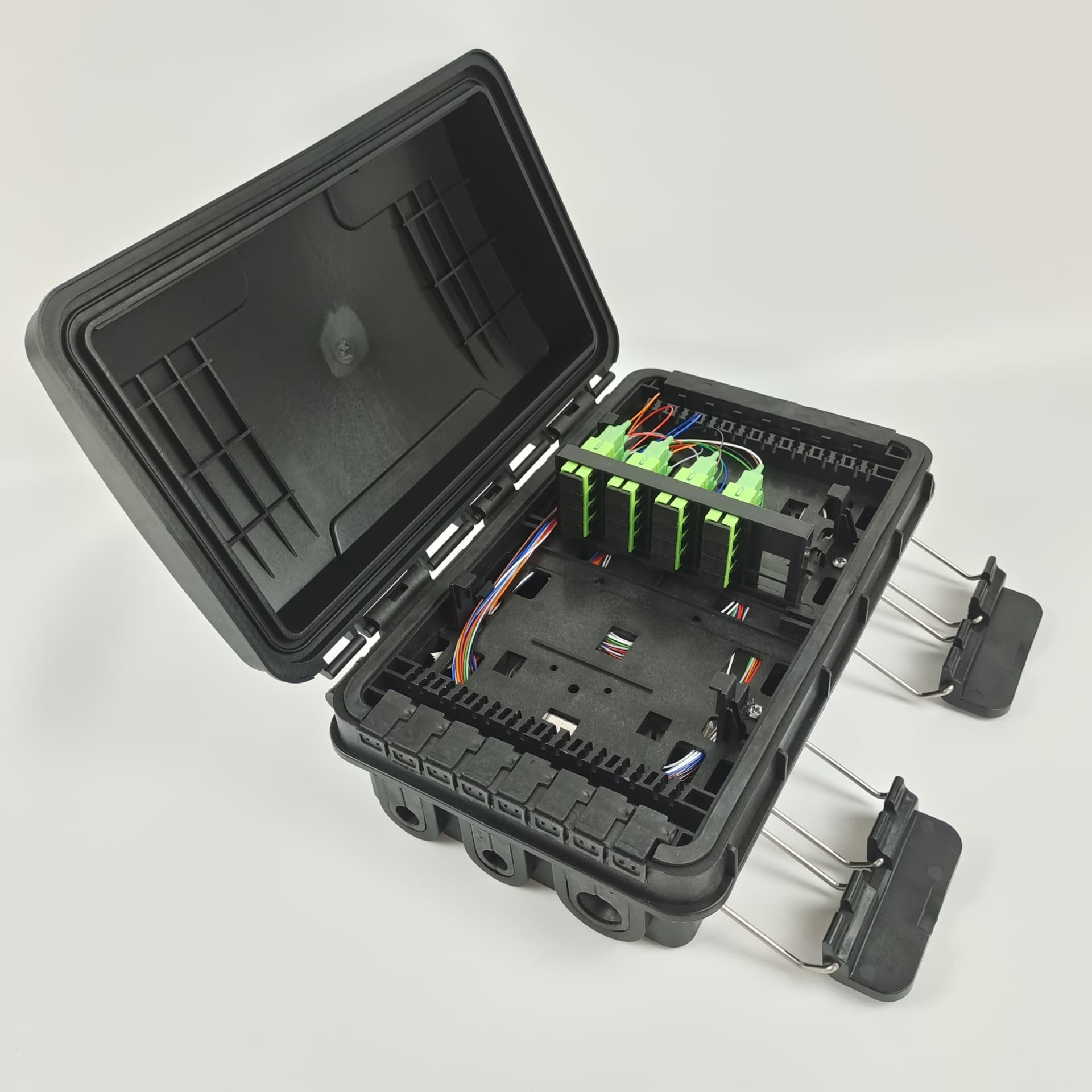 Fiber Optic Splice Closure 3-in 3-out Inline Distribution Box PP Terminal Box with Splitters Plug-in Type Box