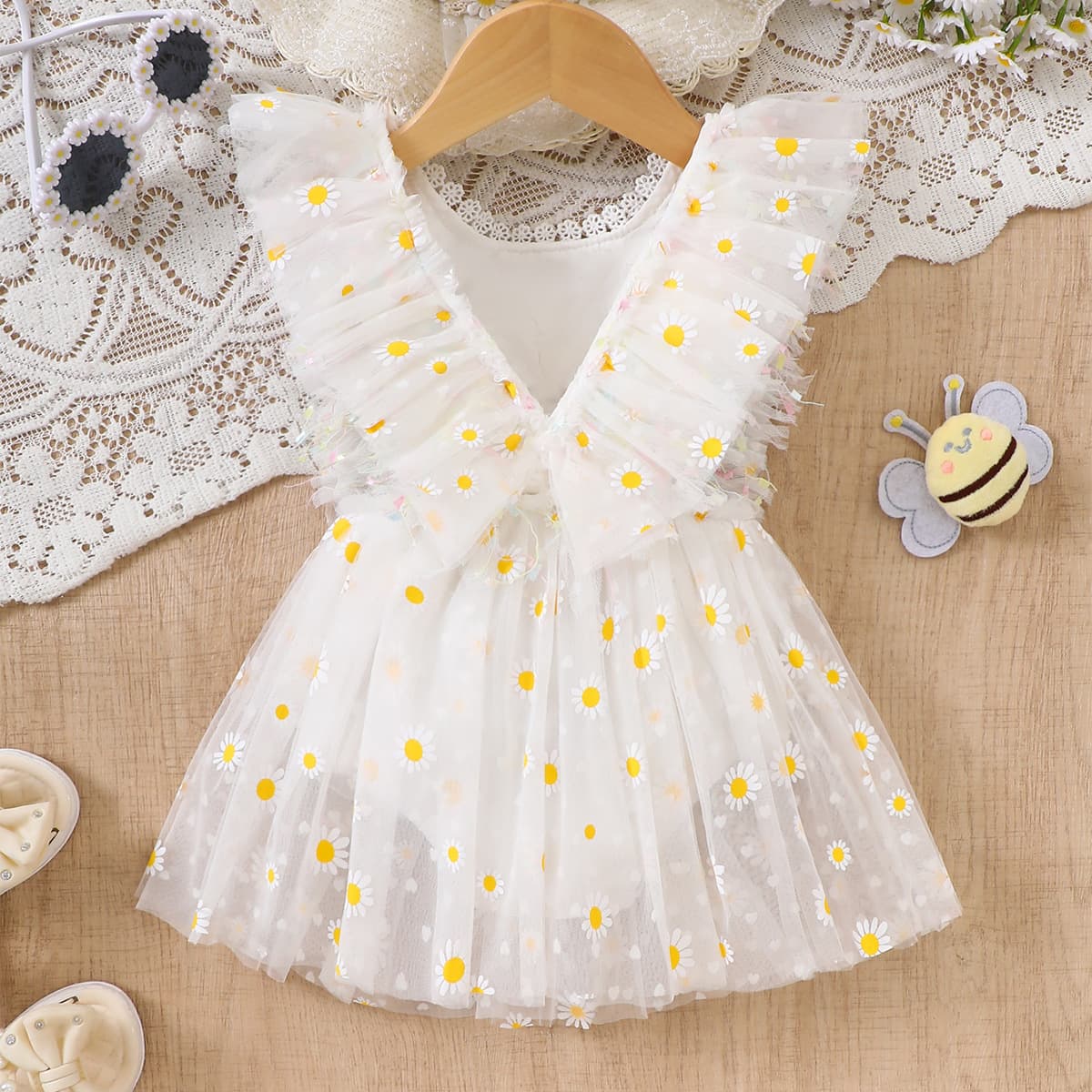 2026 Amazon New Baby Girl Romper with Daisy Lace Trim and Flutter Sleeves, Fairy-Inspired Infant Bodysuit Dress