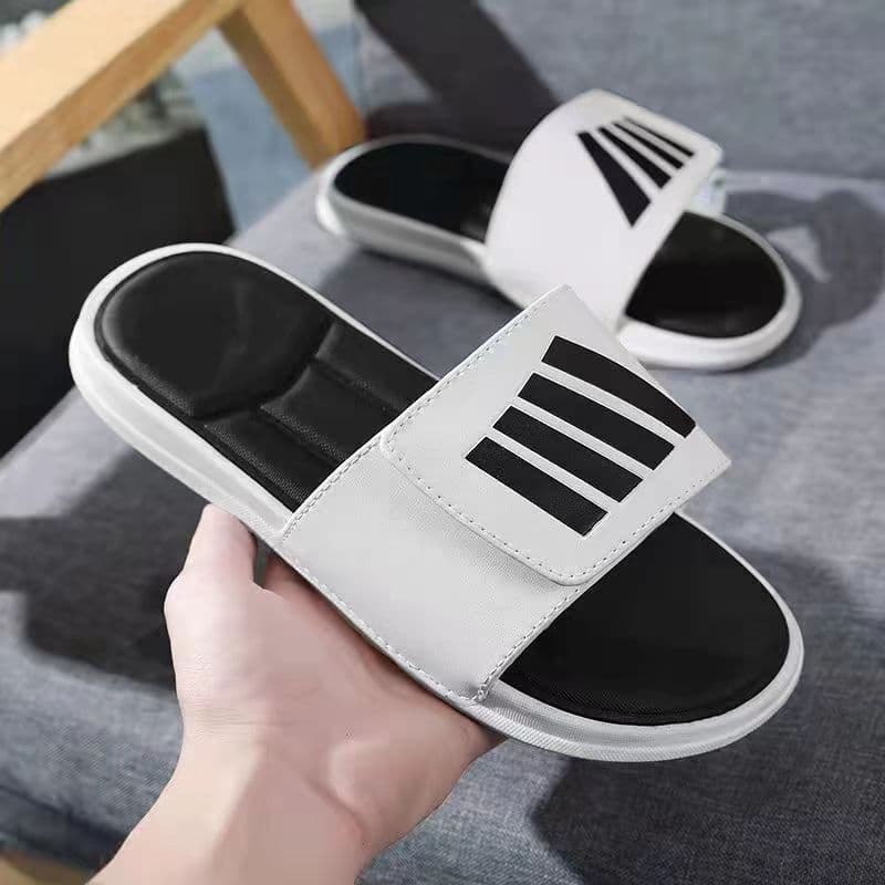 Cross-Border New Summer Sandals for Men, Trendy and Stylish, Comfortable Outdoor Wear, Thick-Soled Couples Beach Shoes with Soft Sole and Slanted Bar Design
