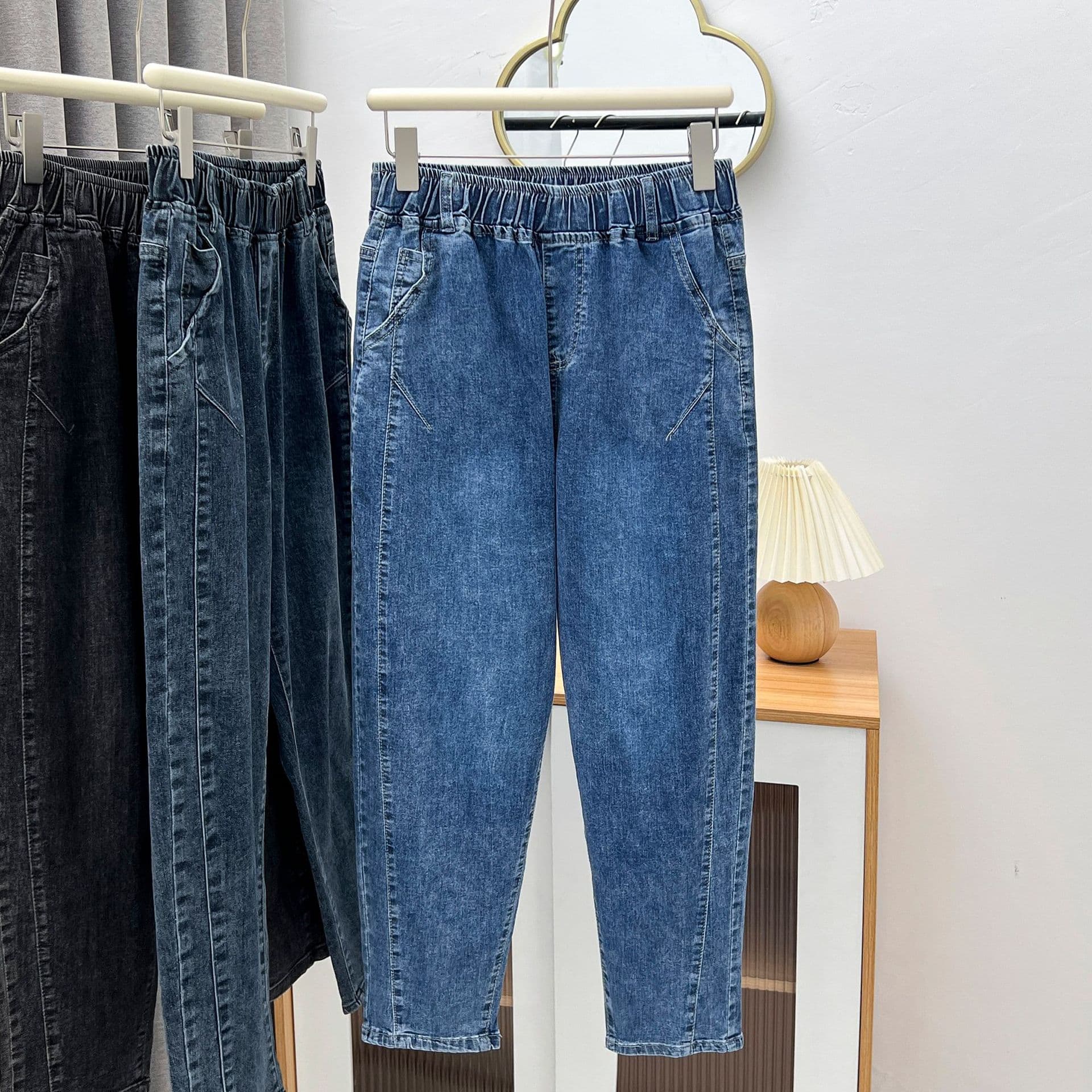 New Autumn Korean Style Plus Size Stretchy Waist Denim Harem Pants for Women, Size Up to 200 lbs, Slimming Casual Pants 7015