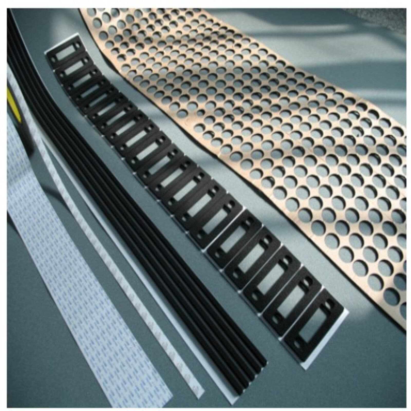 Custom Special-Shaped CR/EPDM/EVA Foam Pads Rubber-Plastic Sealing Strips/PVC Foam Sealing Strips/EVA Adhesive Strips