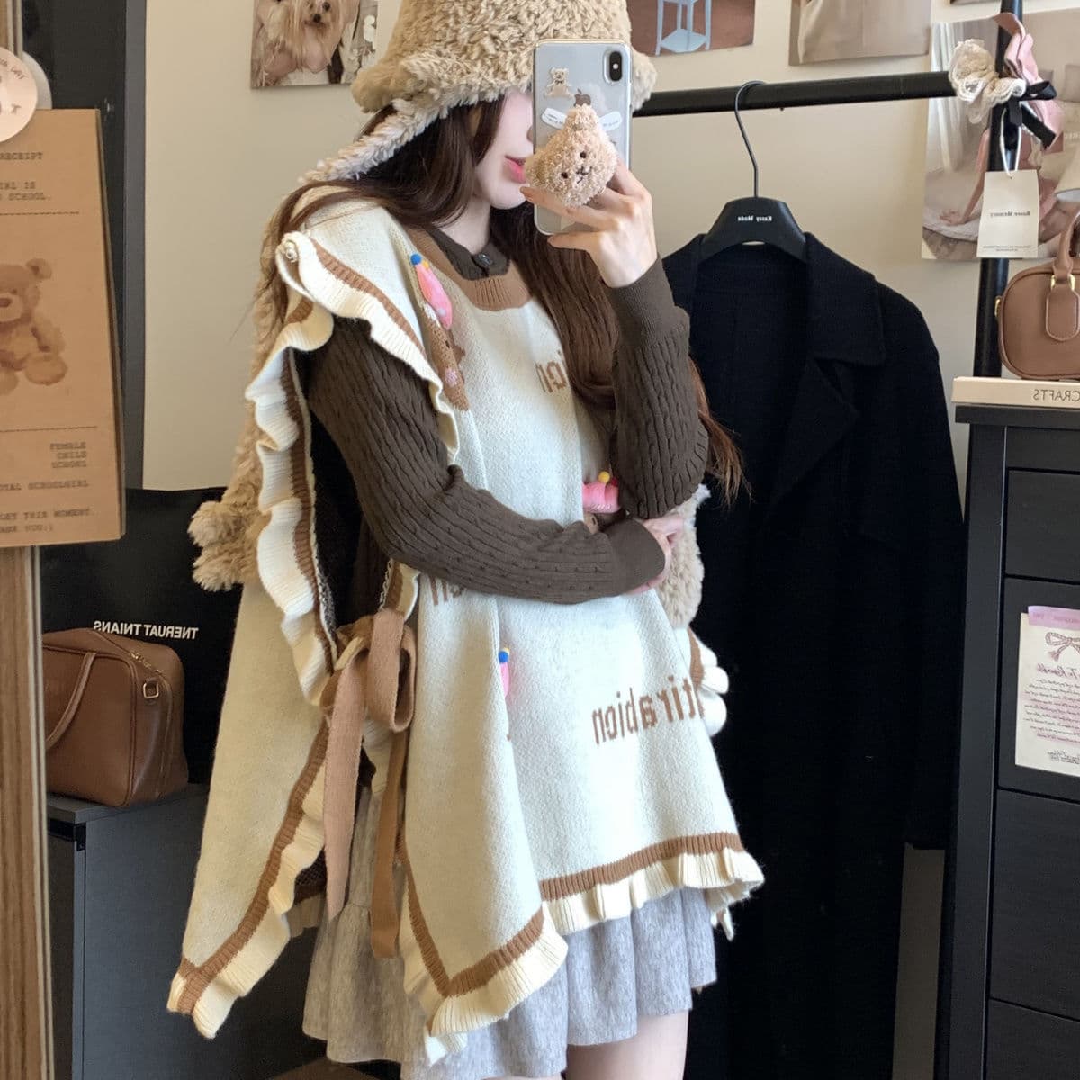 Wholesale Plus Size Autumn/Winter New Academic Style Knit Vest Sweater Jacket for Women, Student Mid-Length Top
