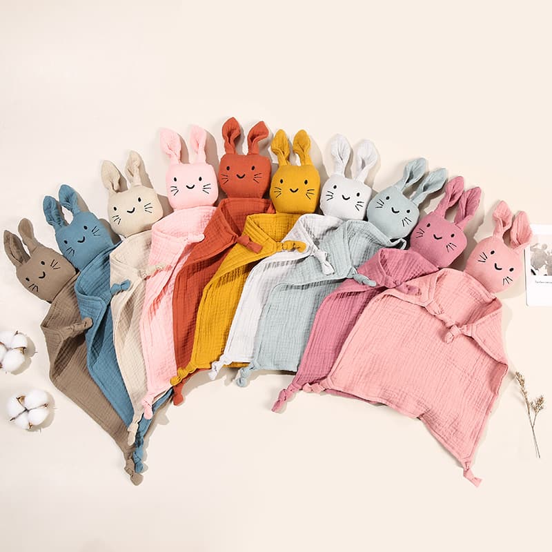 Foreign trade children's double-layer pure cotton gauze swaddle blanket, cute cat bib, comfort blanket, plush toy baby blanket