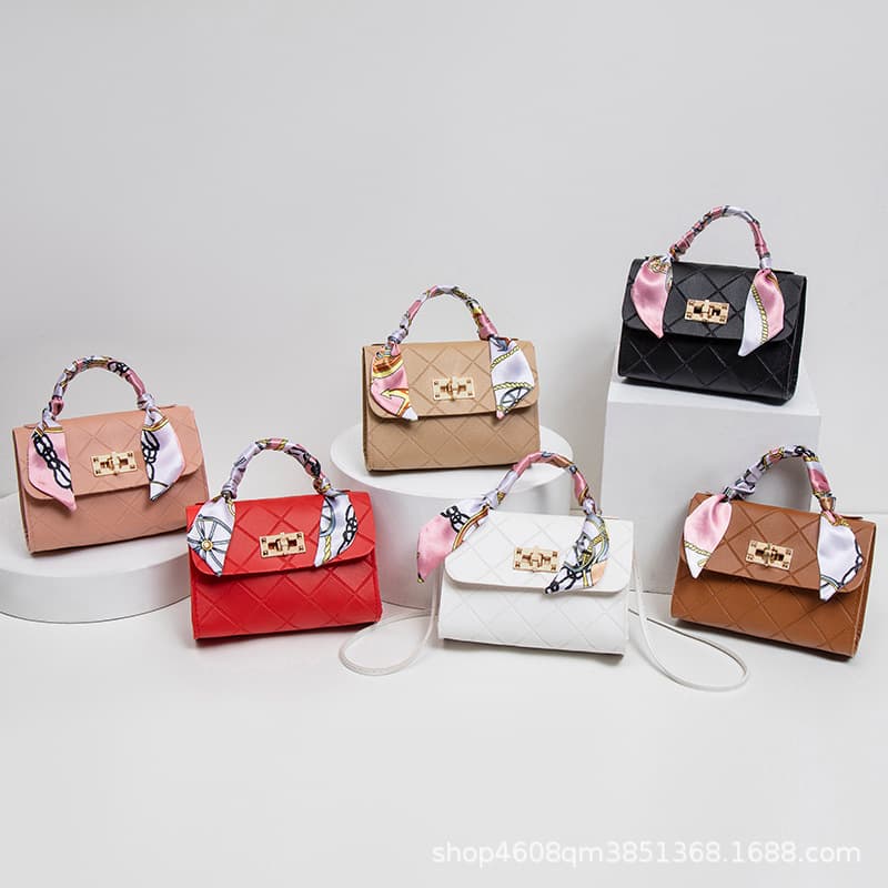 2025 New Versatile Handbag for Women, Embossed Fashion Square Bag, Trendy Crossbody, In Stock, Diamond Quilted Shoulder Bag