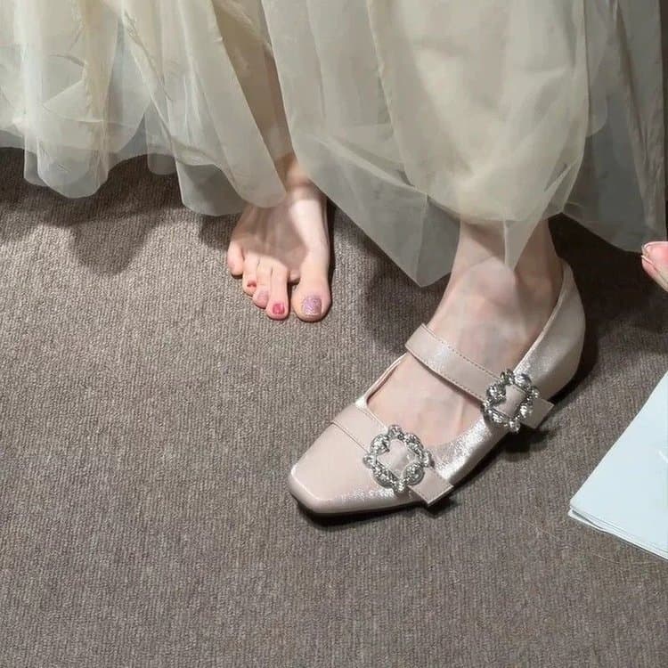 French Elegant Rhinestone Square Buckle Mary Jane Shoes for Women 2026 Summer New Gentle Flat Nude Shoes with Skirts