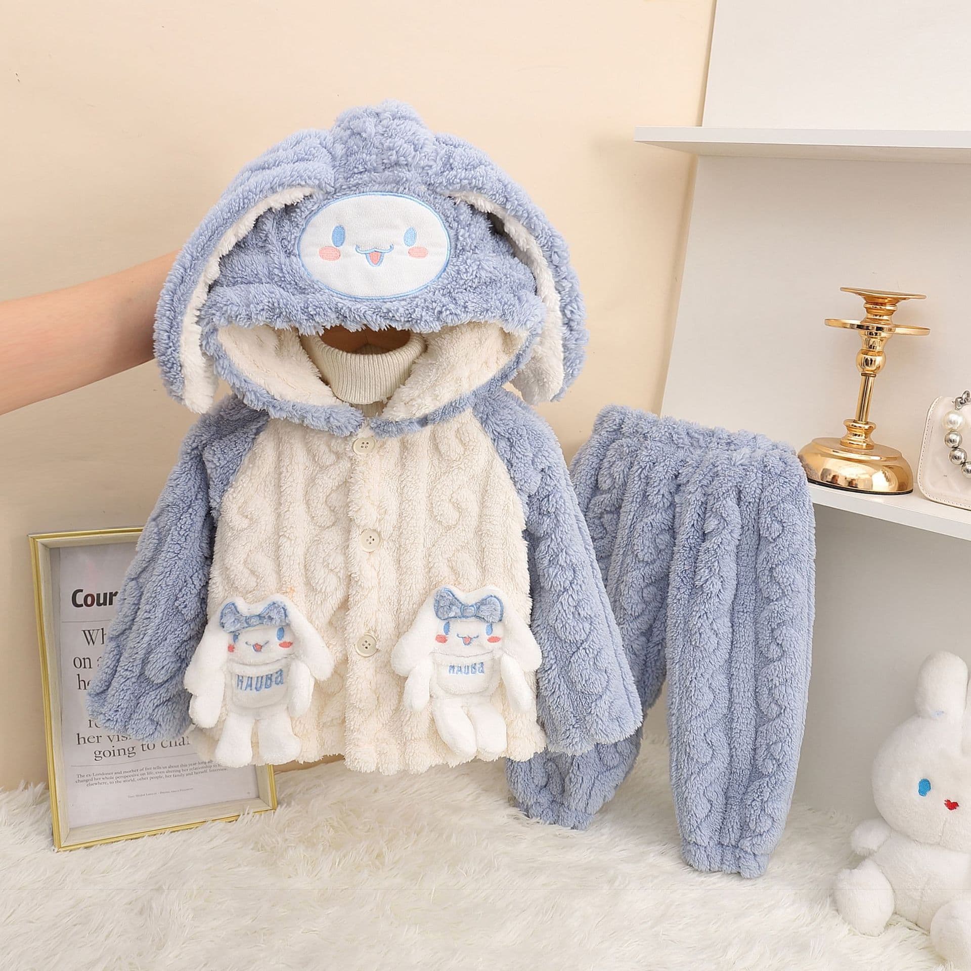 Ultra Soft Thickened Fleece Pajamas Set for Girls Baby Home Clothes Hot Sale Of The Season Autumn Winter New Style Cute Hooded T