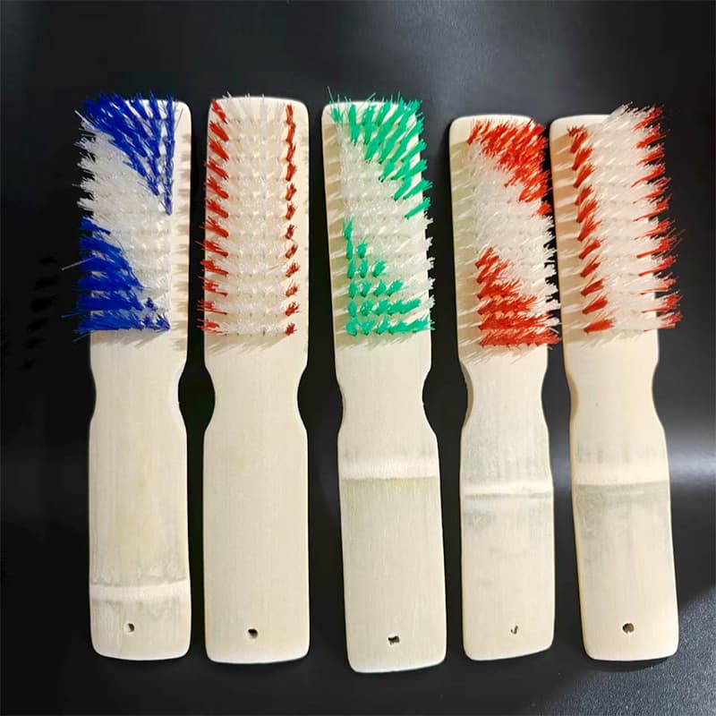 Two-color bamboo brush, bamboo household shoe brush, long-handled bamboo brush, laundry brush, mat brush, wholesale, 1 yuan source.