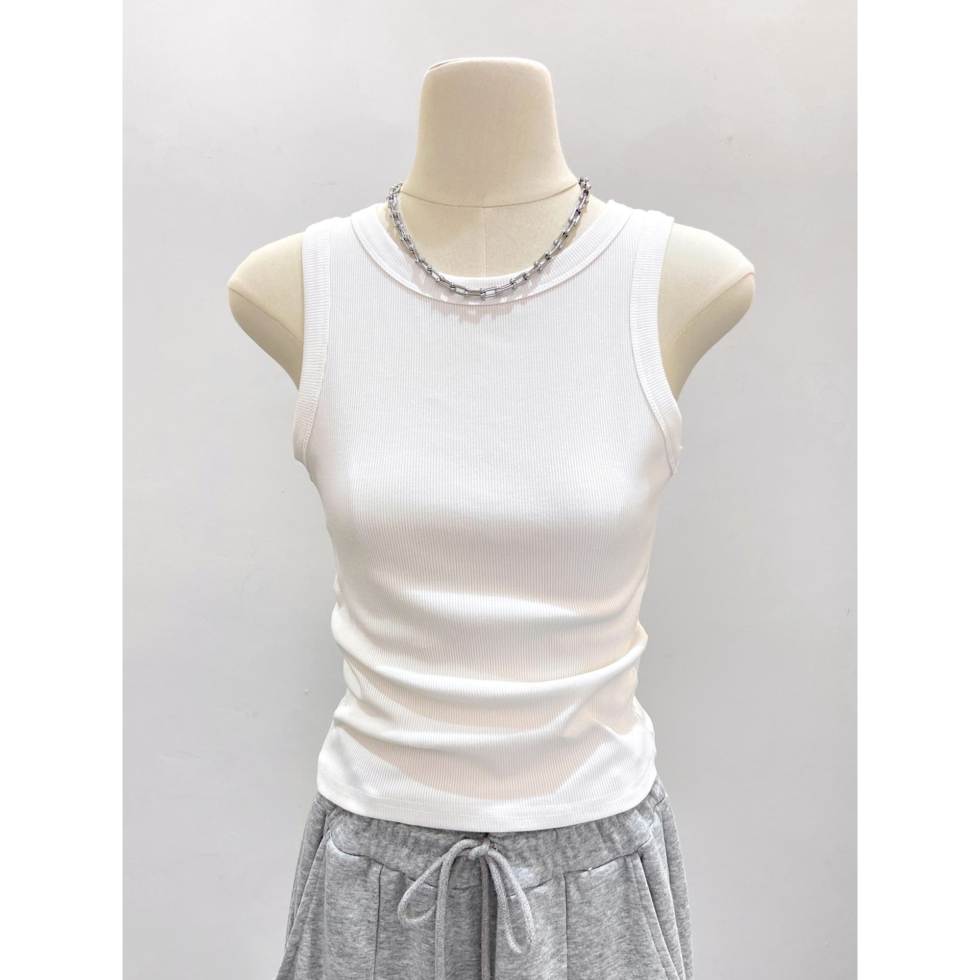 Women's Summer Slimming Ruffle Sleeveless Crop Top with Built-in Bra, White