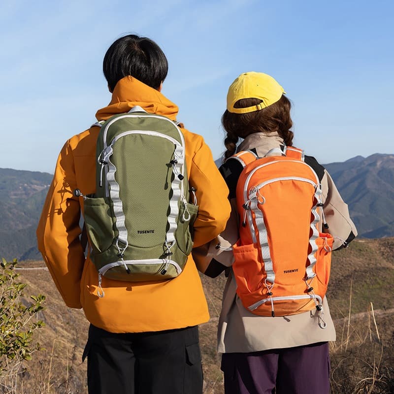Outdoor Hiking Backpack for Women, Lightweight Large Capacity Student Backpack, Unisex Sports Travel Climbing Bag for Hiking and Cycling