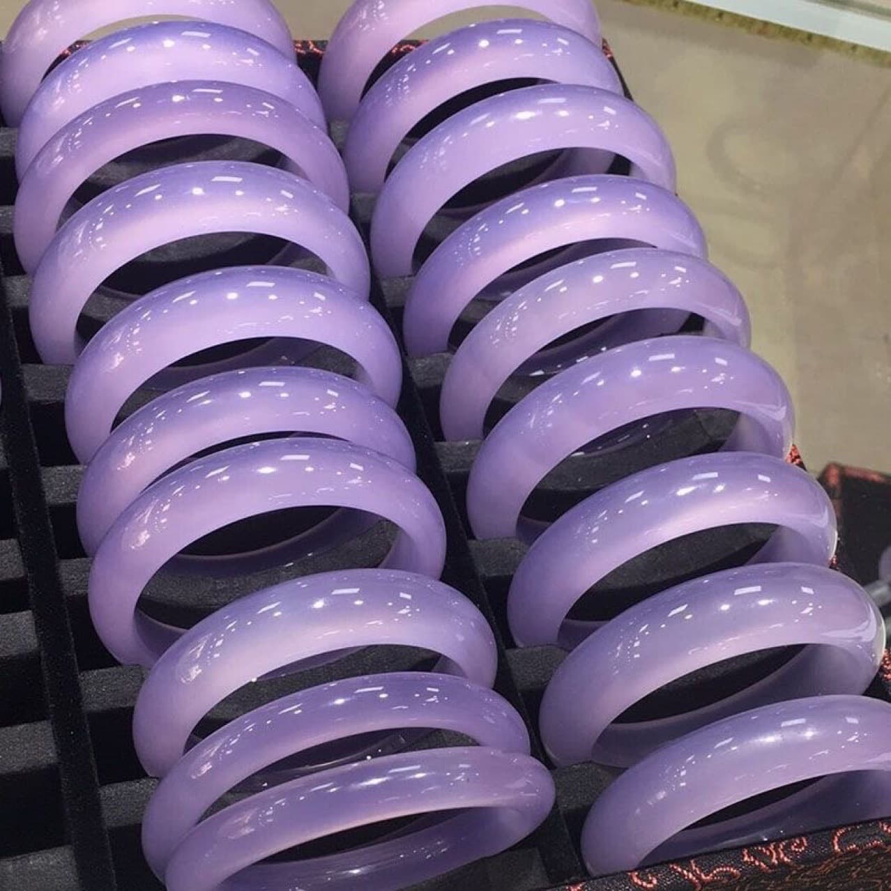 Super beautiful natural fidelity natural violet ice quartz jade bracelet women's medium wide jade bracelet wholesale