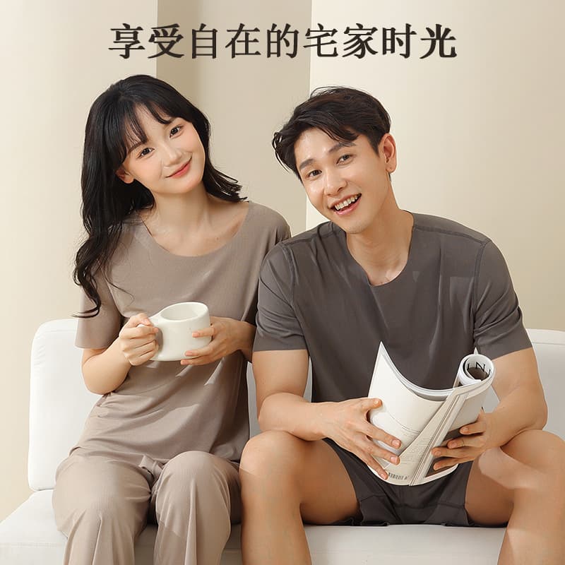 Summer Silk Couple Pajamas Set Loose Fit Plus Size Home Clothes Men's Sleepwear Stock Available Wholesale Women's Nightwear