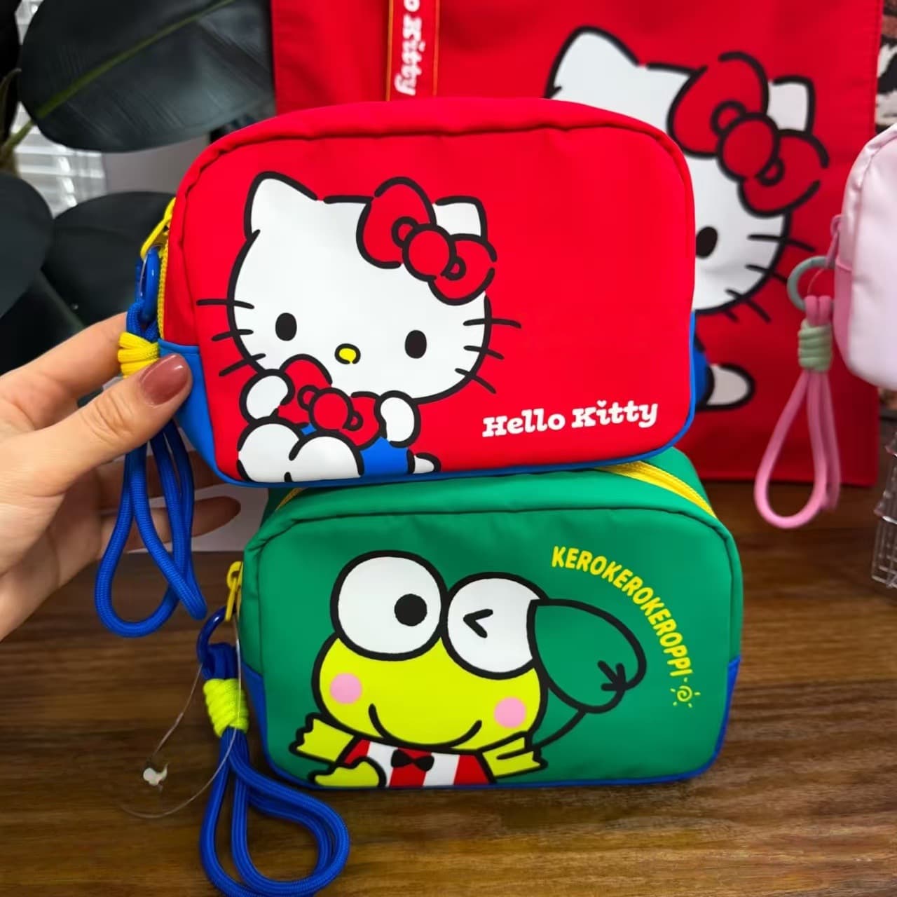 Kitty Makeup Bag Cartoon Cute Portable Mobile Phone Bag Kuromi Melody Zipper Bag Girls Storage Bag