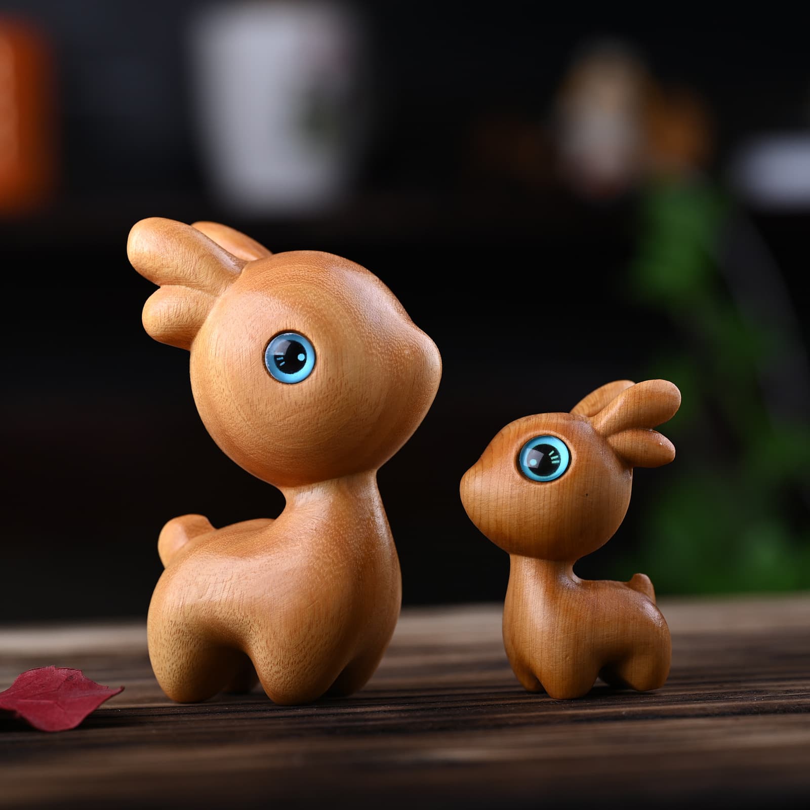 Rosewood carving of a cute little deer, golden sandalwood adorable animal figurine, cliff cypress collectible, handheld piece, DIY accessory, ornament, car.