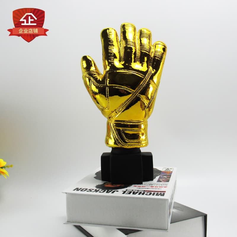 World Cup Fan Gear Electroplated Resin Ornaments Commemorative Gloves Goalkeeper Football Trophy Office Culture Resin Crafts