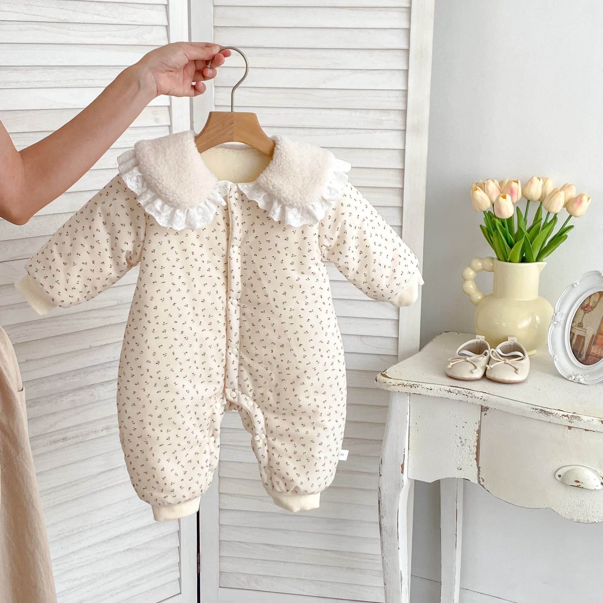 Ins Winter New Baby Girl Floral Doll Collar Jumpsuit fleece-lined Cotton Warm Baby Clothes Climbing Clothes
