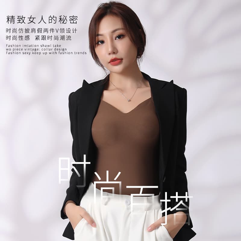 Autumn and winter thermal underwear hyaluronic acid skin-beautifying seamless base layer thermal set with duvet cover, no need to wear a bra