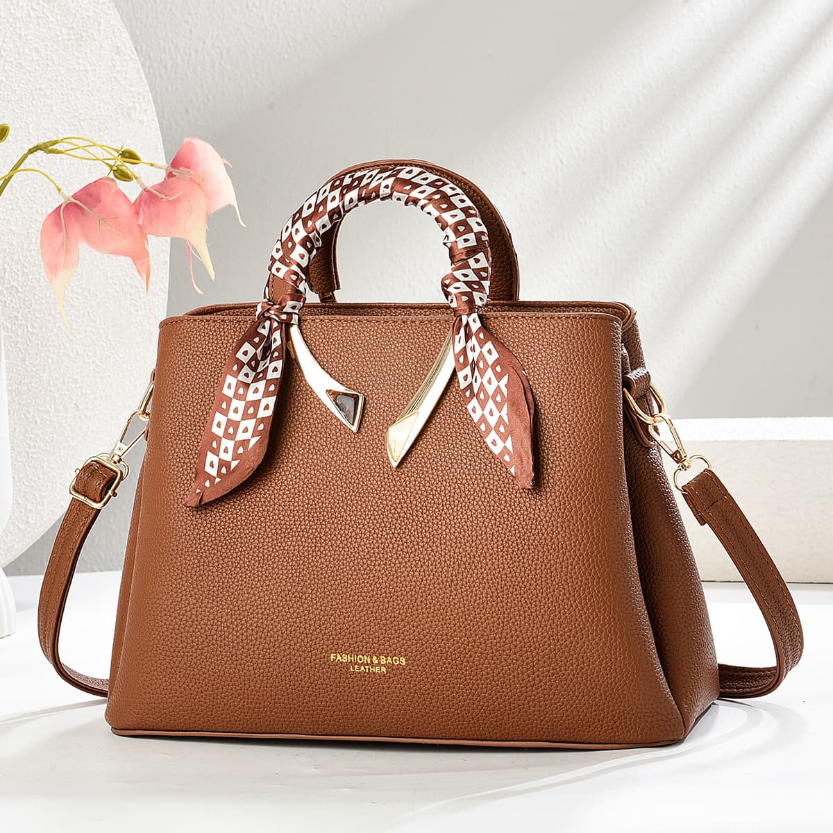 Women's Handbag 2025 New Style Ladies Tote Bag Versatile Shoulder Crossbody Bag