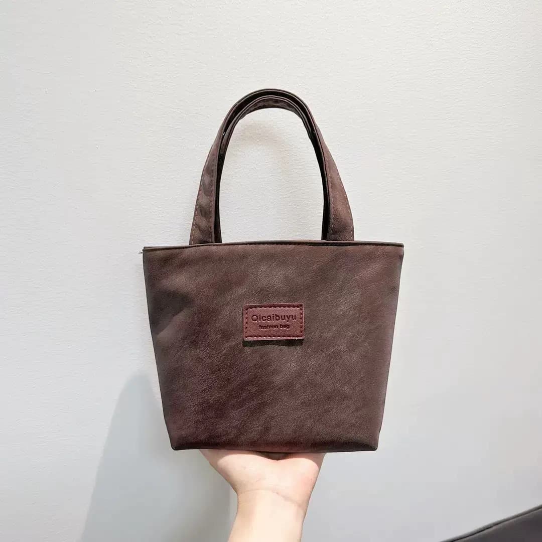 PU women's handbag is exquisite and simple, new cloth bag, casual small square bag, large capacity, compact travel handbag