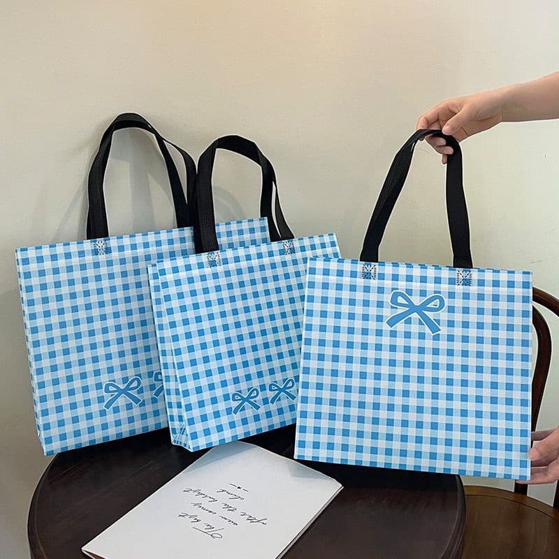 Blue butterfly handbag thickened wholesale non-woven fabric with printable logo high-end gift bag clothing bag women's bag storage
