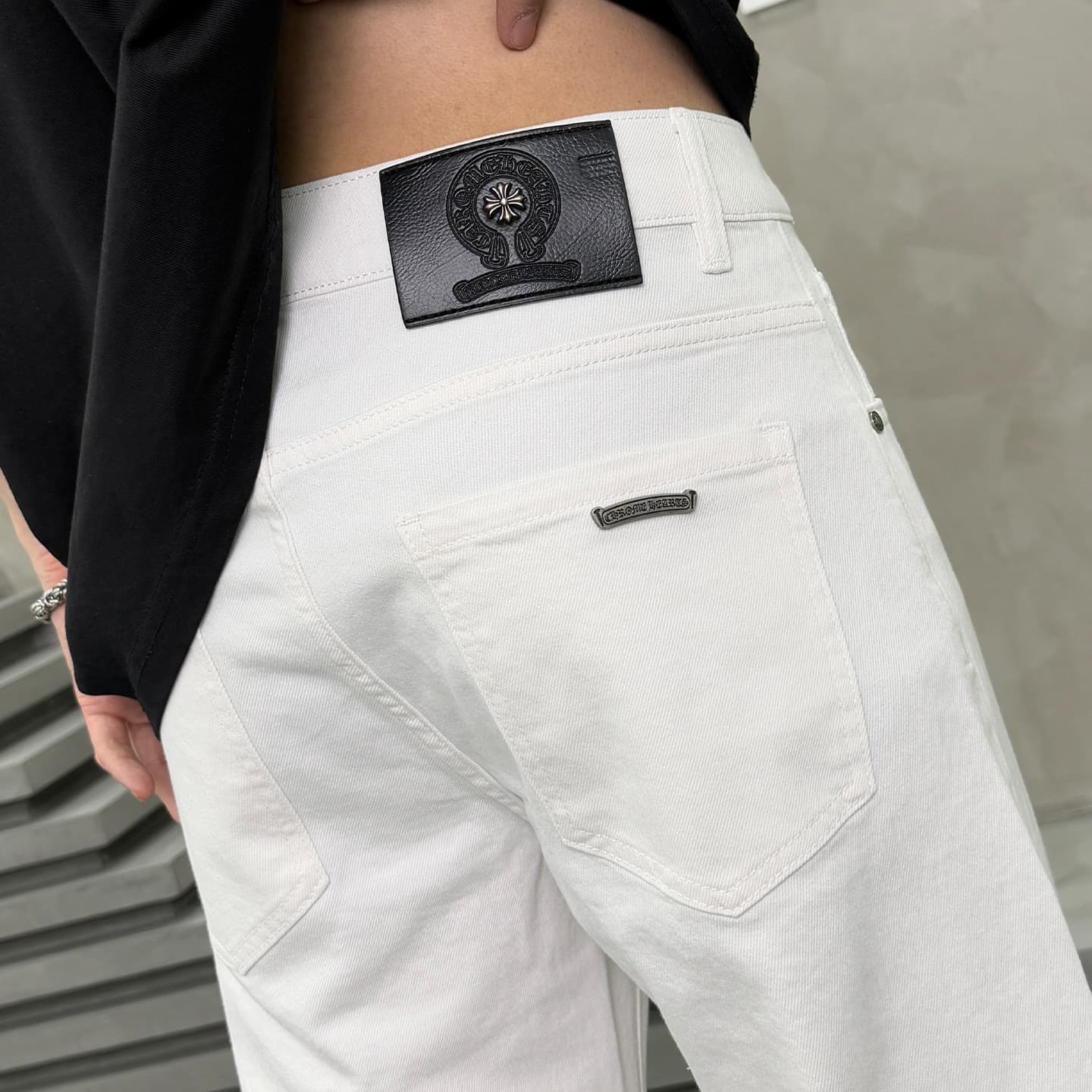 Guangzhou Xintang Men's Jeans American Style High-End Cross-Border European Youth Student Straight Loose Wide Leg Black and White Pants