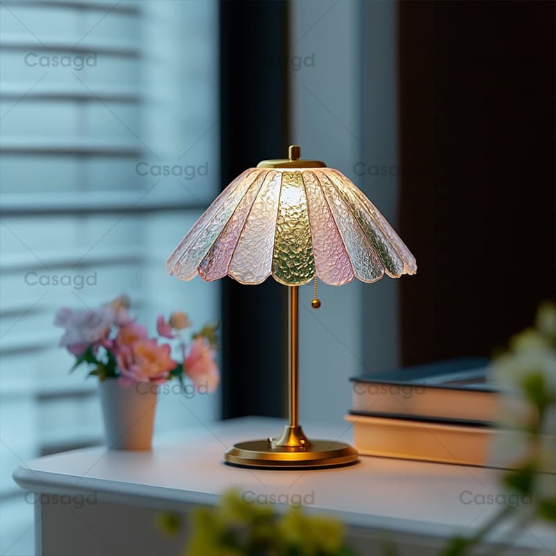 French Retro Butterfly Dream Table Lamp Mid-century Colored Glass Ambiance Bedroom Bedside American Light Luxury Decorative Lamp Casa