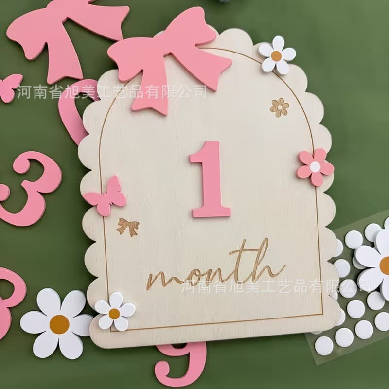 Newborn baby posing props baby growth record wooden sign one-month-old scene dress up arrangement photo record
