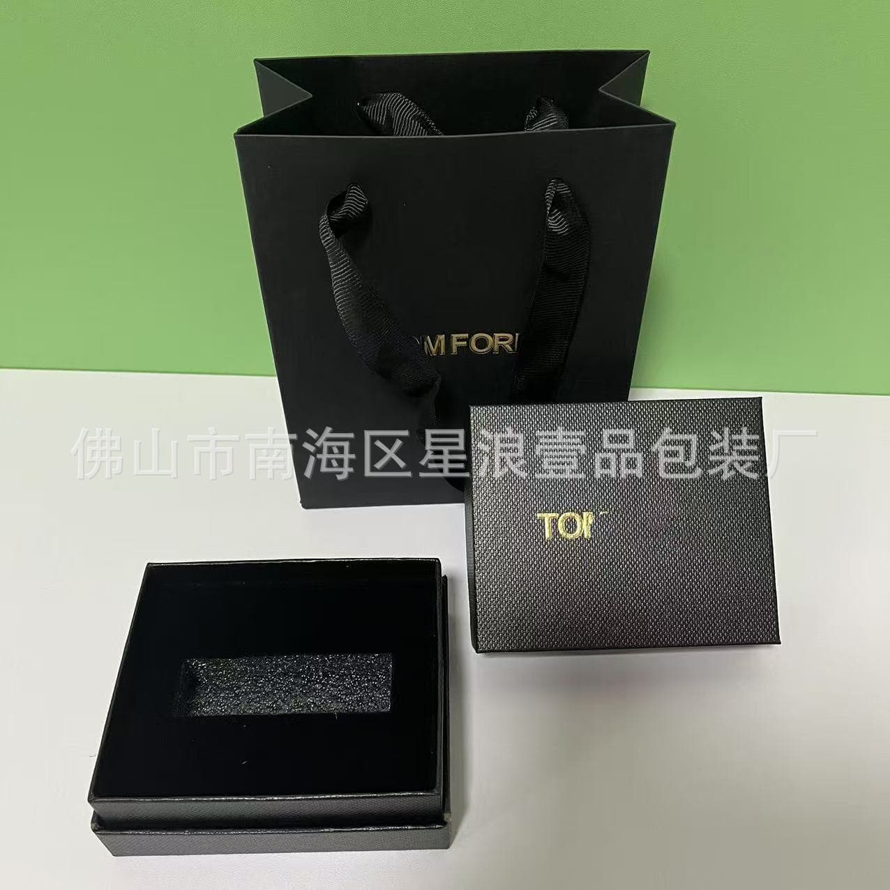 Tom perfume gift box Ford lipstick box lipstick gift bag lipstick box hand bag packaging box