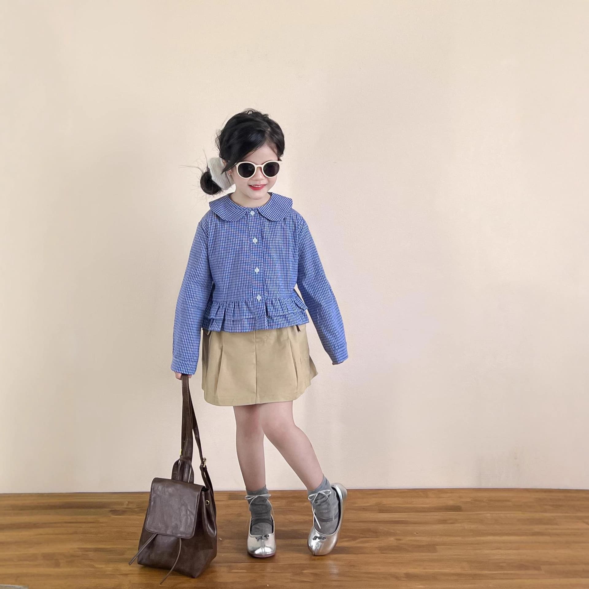 Girls' Autumn Sweet Round Neck Fine Blue Plaid Long Sleeve Blouse Doll Shirt + Khaki Cargo Skirt with Belt (Single Purchase)
