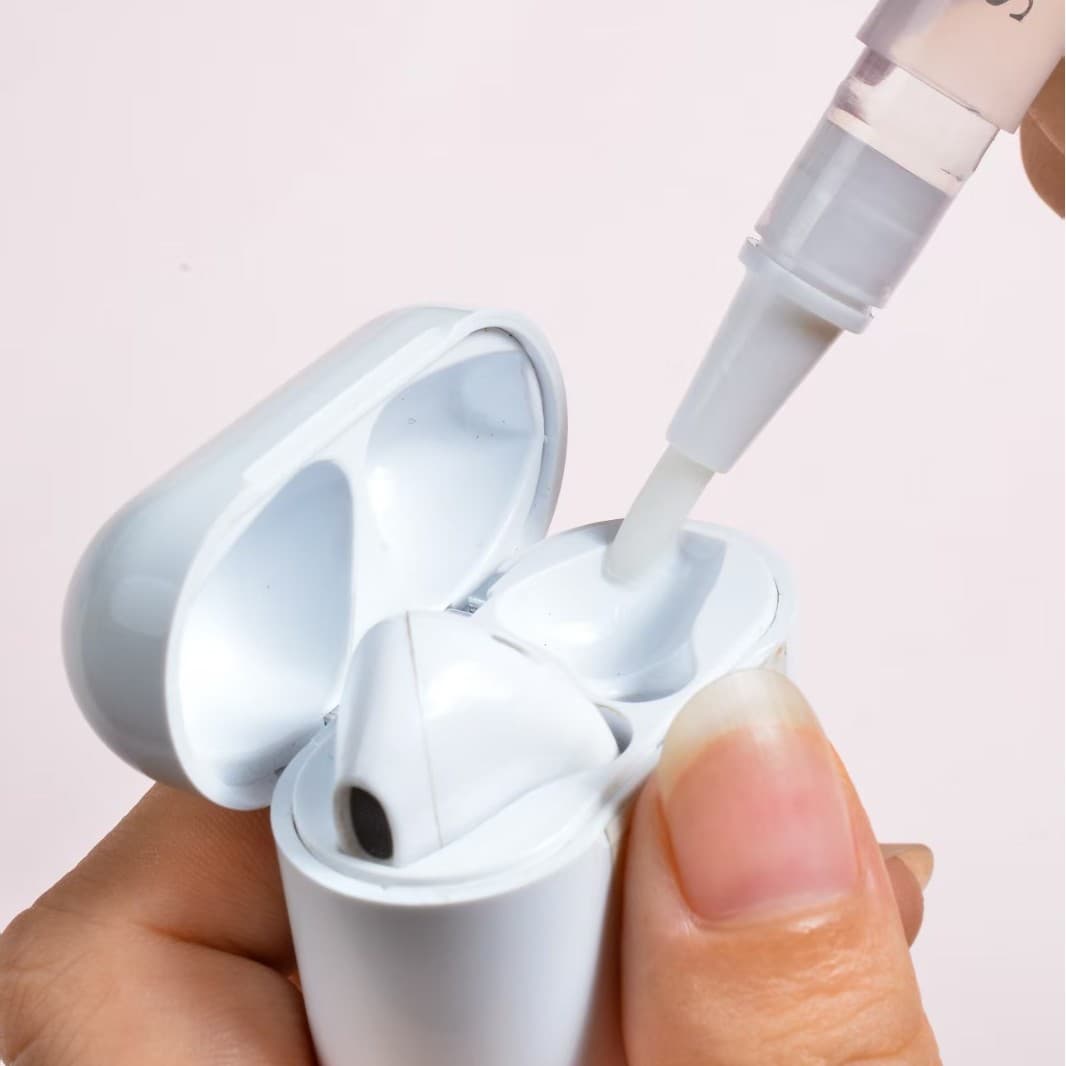 Bluetooth Headset Disinfection Kit: Cross-Border Earphone Cleaning Pen