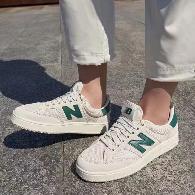 Putian Pure Original New Balance 300 White Shoes Women's Classic Retro Sneakers Student Campus Couple Sports Shoes Men
