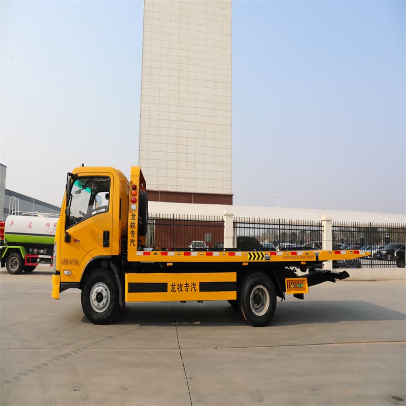 JAC Junling V5, Blue Plate One-plus-two Tow Truck, Yunnei 140 HP Flatbed Trailer, Road Rescue Vehicle