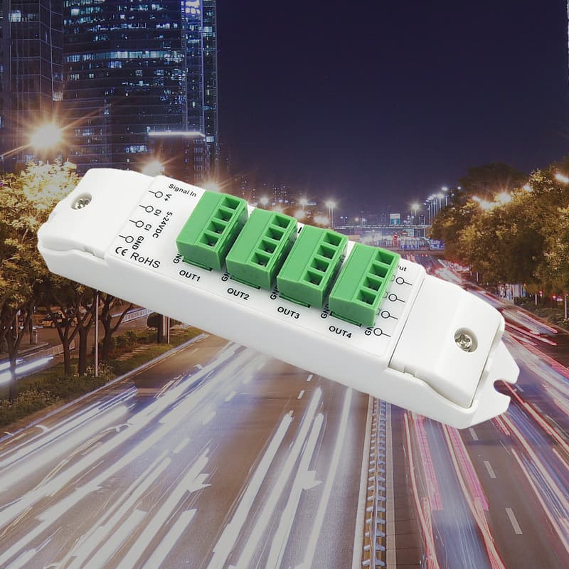SPI Signal Amplifier Magic Color Light Strip Amplifier WS2811 Full Color LED Strip Controller SPI Signal