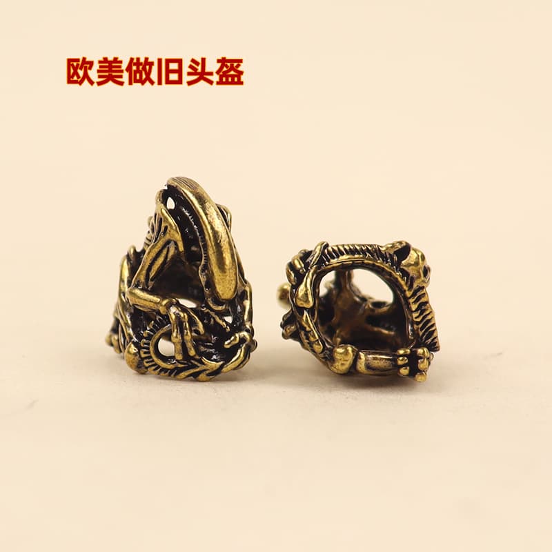 European and American Vintage Helmet Pendants, Copper Crafts, Popular Winter Street Vendor Items, Small Products, Amazon Cross-Border Wholesale