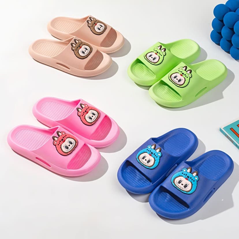 2025 Summer New Children's Slippers Cute Cartoon Boys and Girls Sandals High Quality Comfortable Soft Kids Sandals