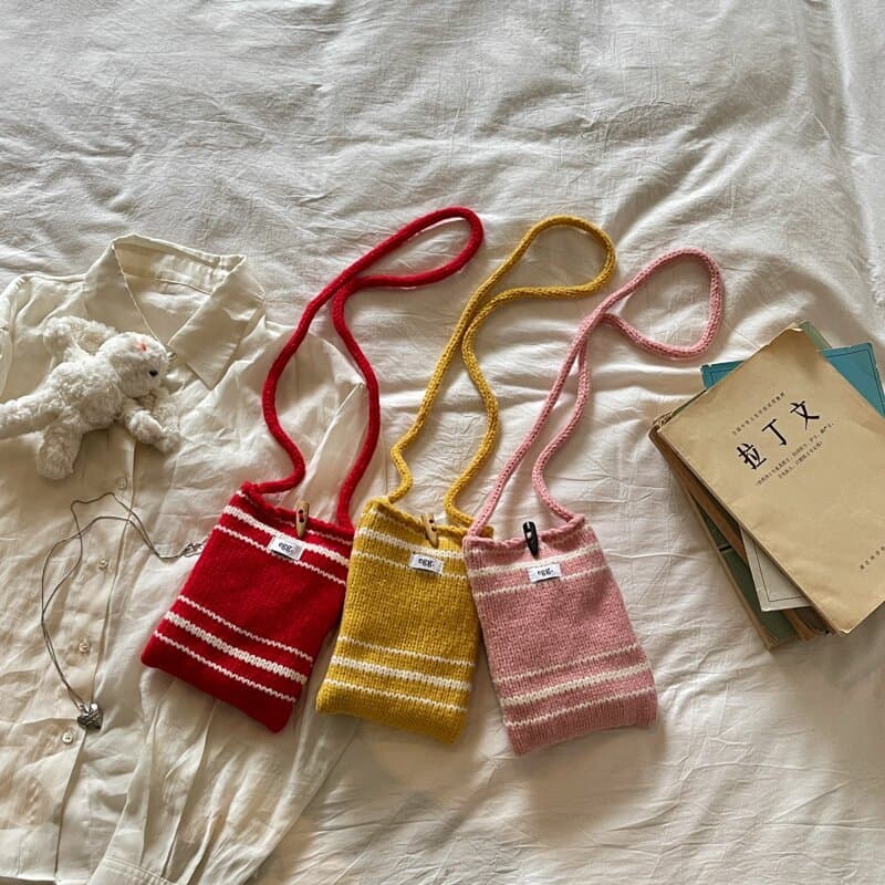 Striped ins crossbody bag wool mini versatile small bag niche shoulder bag hand knitted Japanese and Korean style atmosphere