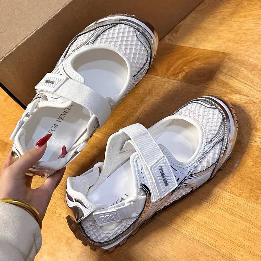 Hot Selling Wang Yibo Same Style Bottega Veneta 26 Spring Summer Silver Women Orbit Flash Sports Shoes