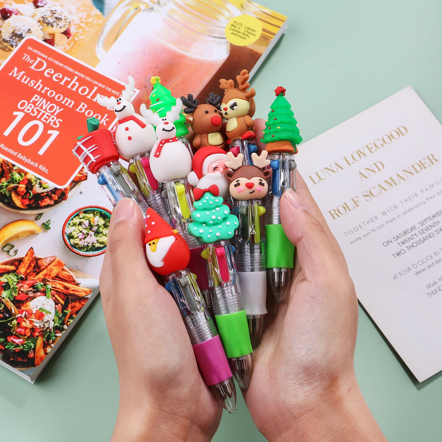 Christmas Mini 4-Color Ballpoint Pen with Cartoon Deer and Santa Design, 4-Color Ink Push-button Pen for Student Gifts and Journaling