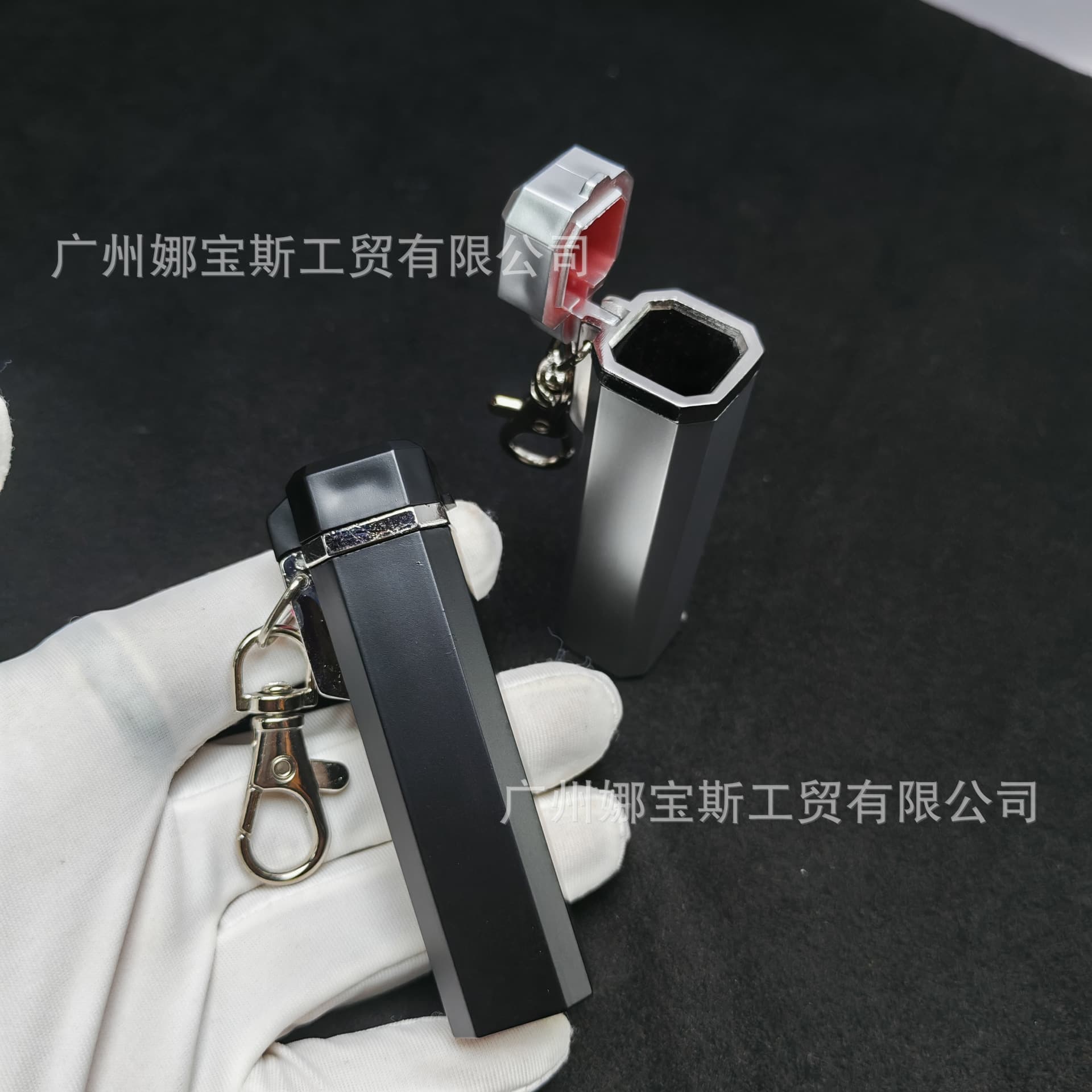 043 Plastic inner pink pocket keychain metal creative portable ashtray outdoor tail list