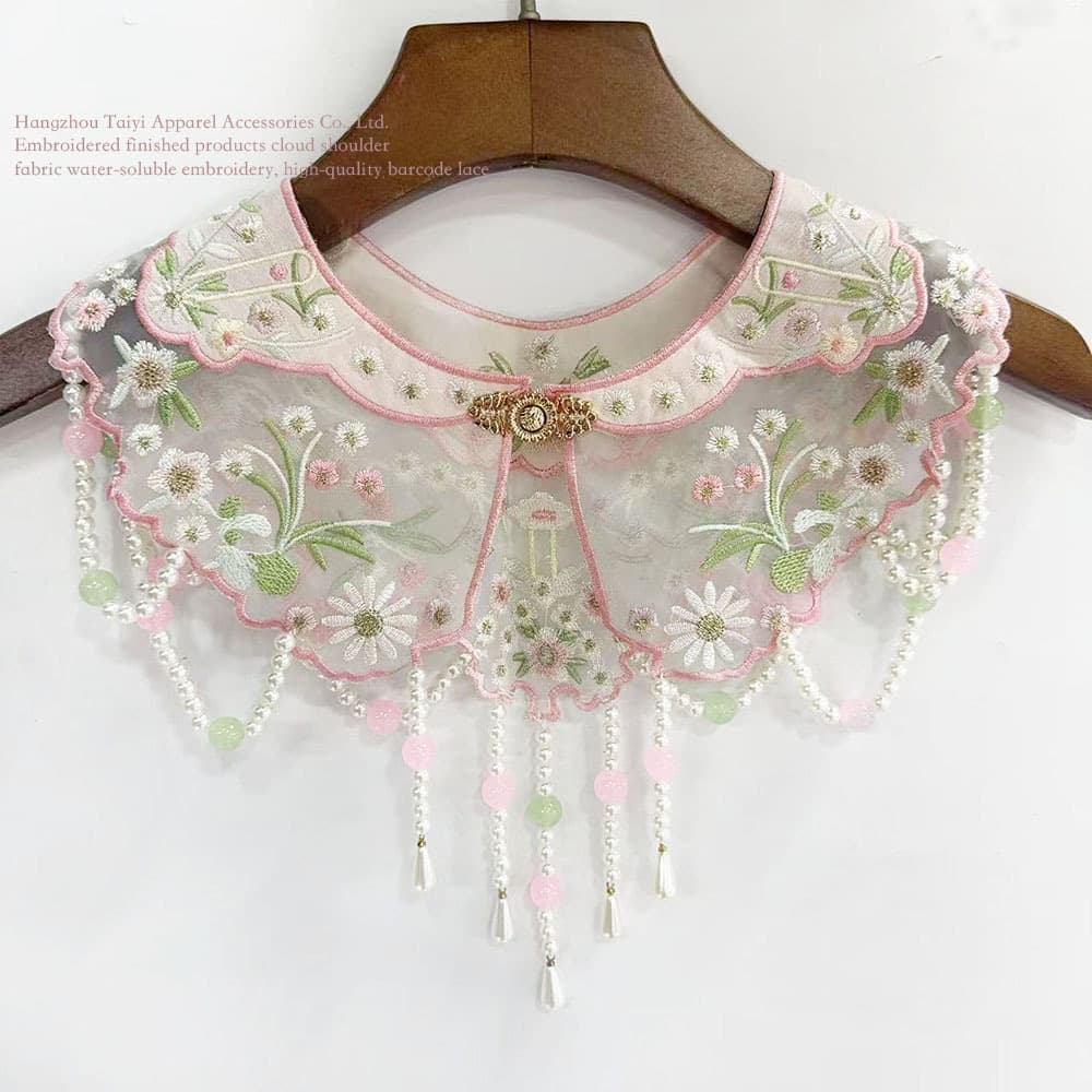 Cloud collar and horse-face skirt accessories, cute children's embroidered small cape, ancient-style round-neck pearl retro temperament Chinese-style waistcoat