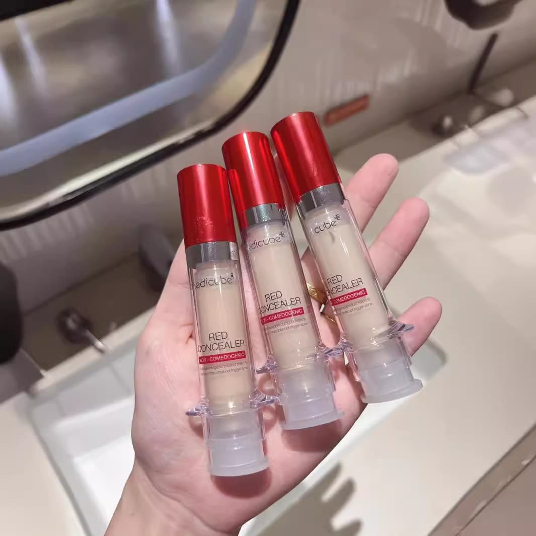 Medicube Concealer Waterproof Contouring Pen Needle Covers Acne Spots, Dark Circles, Acne Marks, Long-lasting Makeup