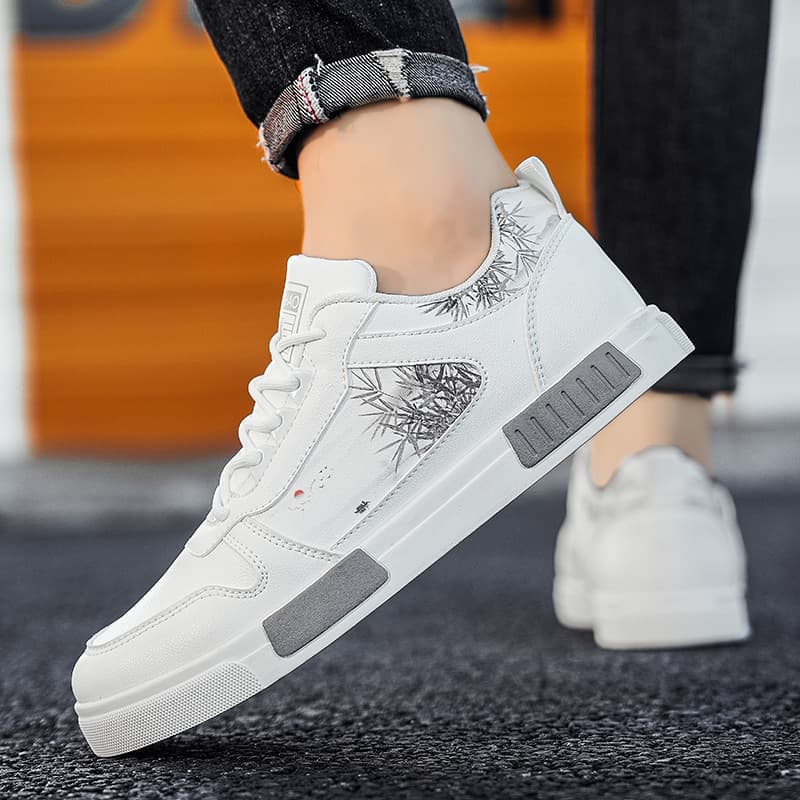 Men's Sports Shoes Autumn Winter New Low-Top Anti-Slip Wear-Resistant Casual Shoes Trendy Chinese Style Student Large Size Skate Shoes