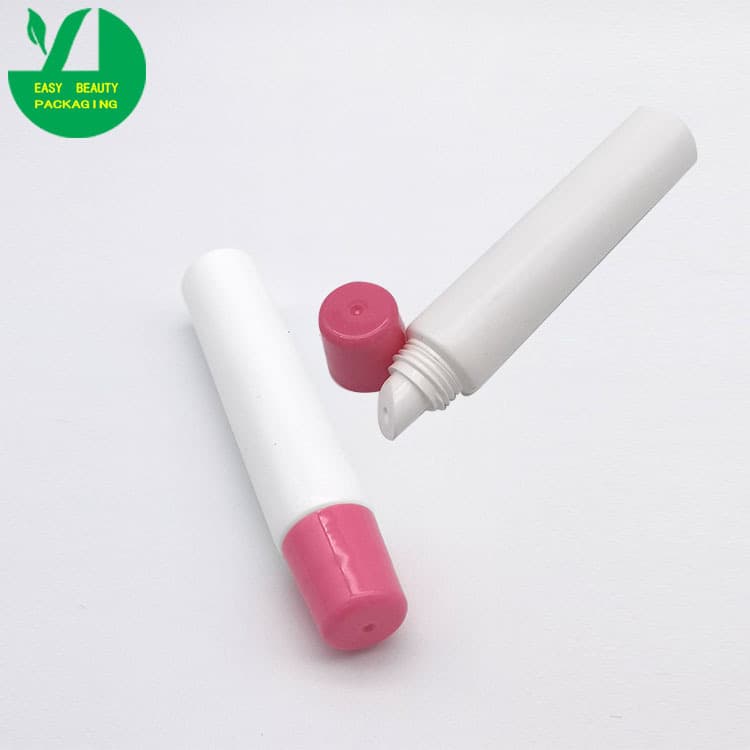 Lip Gloss Packaging Empty Squeeze Soft Cream Tube Containers