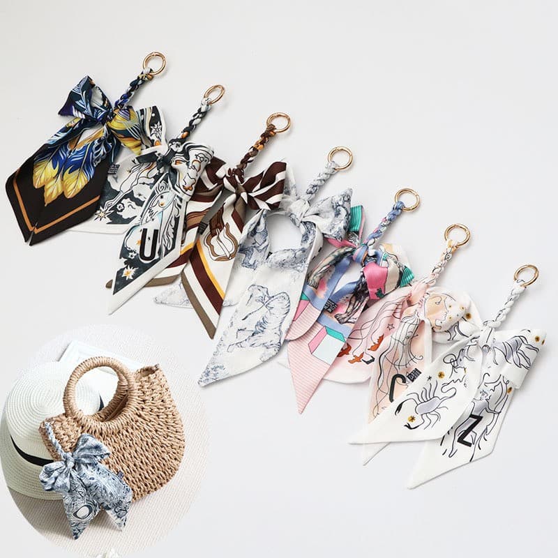 Silk Bow Keychain Pendant Accessories, Basket Bag Charm for Women, Exquisite Small Decoration Bag Accessories